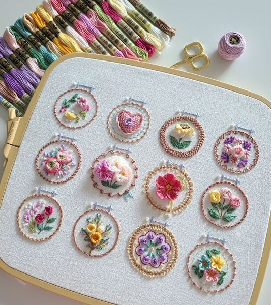 🔥49% OFF🔥Small Flower Frame Embroidery Kit